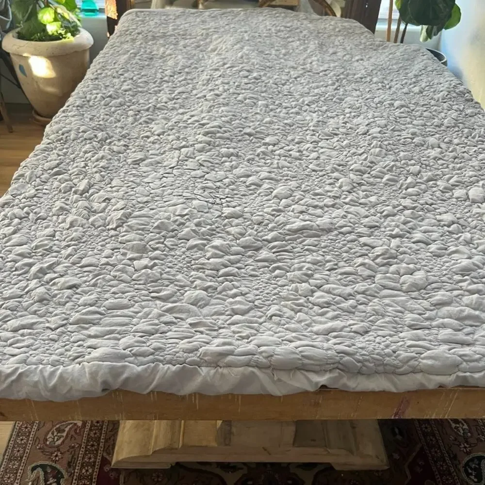 Cupcakes and Cashmere Comforter Full Gray Bubbled Textured